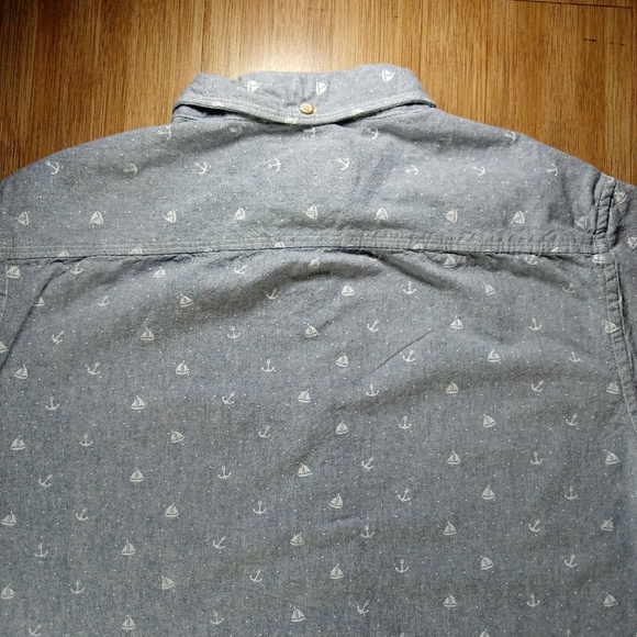 ON THE ROAD NAUTICAL SHIRT SIZE SMALL - Picture 4 of 8